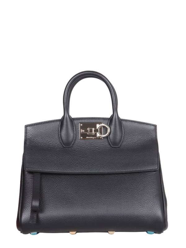 aa34fa072c4d0d9 ia 1 Ferragamo Nero Spring Summer Tote Bag Black