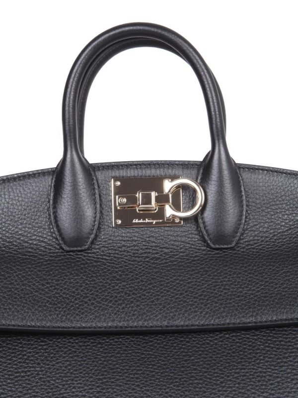 aa34fa072c4d0d9 ia 4 Ferragamo Nero Spring Summer Tote Bag Black