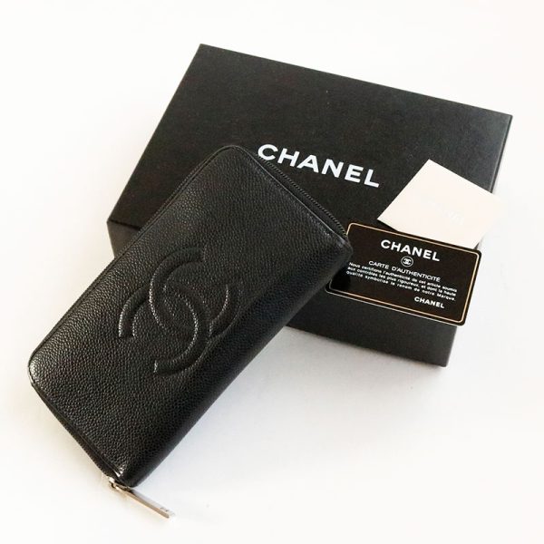 b16362312 CHANEL caviar skin long wallet