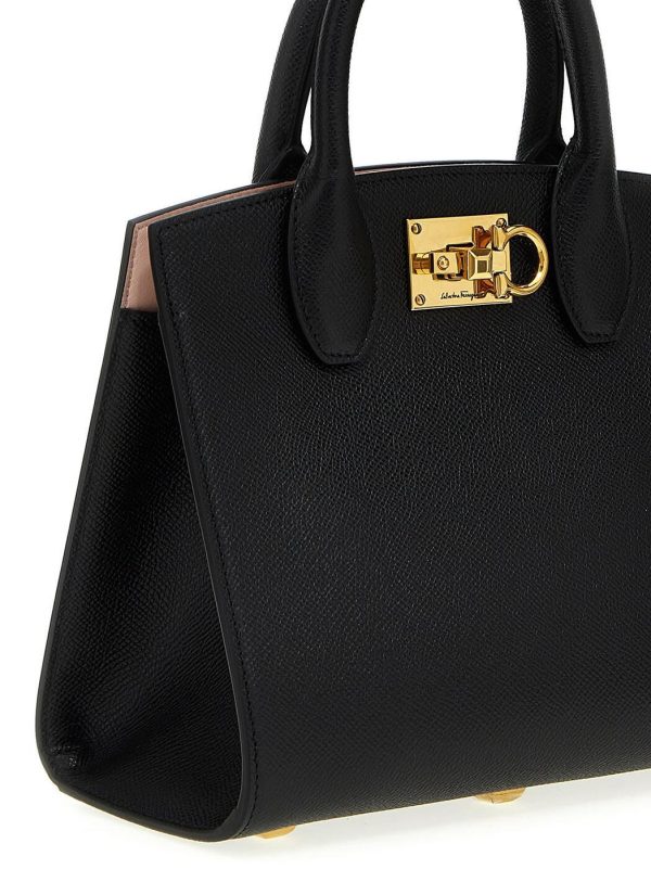 b16da686bc5fd69 ia 3 Ferragamo Black Black Spring Summer Tote Bag