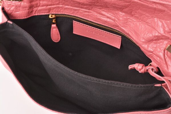 ba 19 016 9 Balenciaga Giant Envelope Handbag Pink