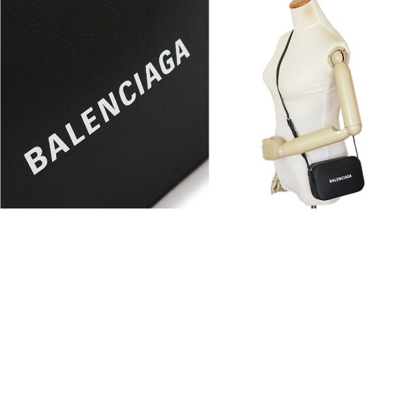 bc552372 3 Balenciaga Everyday Camera Bag XS Black