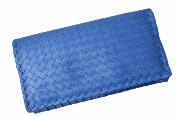 bv 19 001 4 Bottega Veneta Clutch Bag Intrecciato Blue