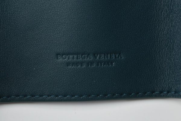 bv 19 062 3 Bottega Veneta Key Case Intrecciato Nappa Petrol Blue