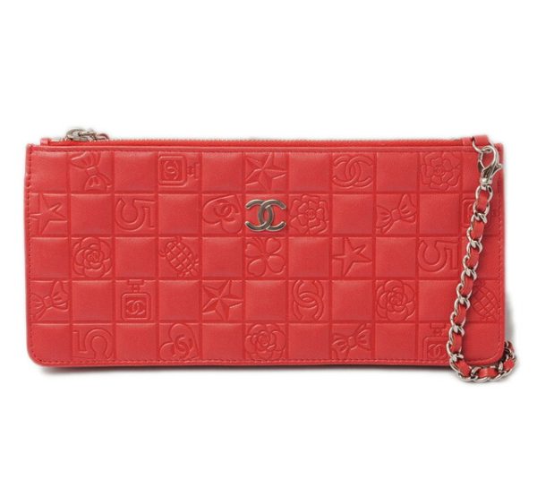 c 17 088 1 CHANEL Chain Bag Lambskin Red