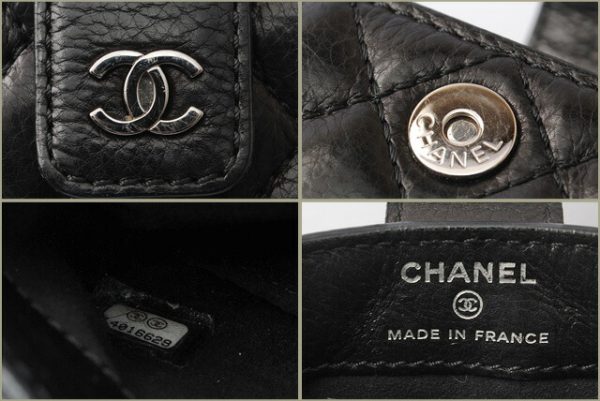 c 17 089 6 CHANEL Mini Pouch Matelasse Black