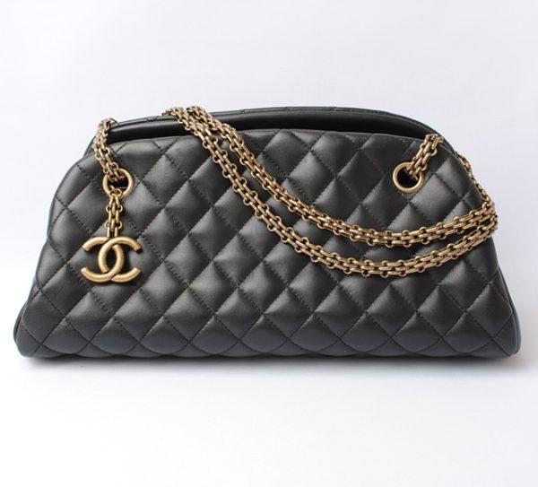 c 18 001 1 Chanel Bowling Shoulder Bag Black