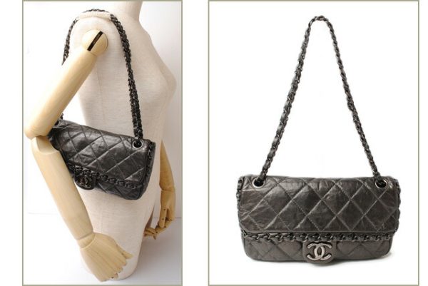 c 18 009 2 CHANEL Chain Shoulder Bag Gunmetal