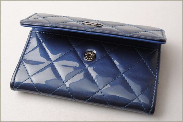 c 18 023 5 CHANEL Coin Case Patent Blue