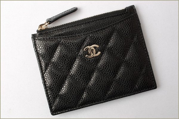 c 18 025 2 Chanel Case Patent Brown