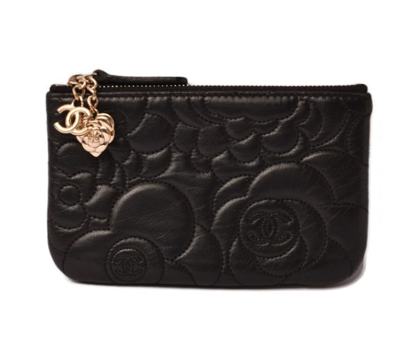 c 18 054 1 CHANEL Coin Case Camellia Black