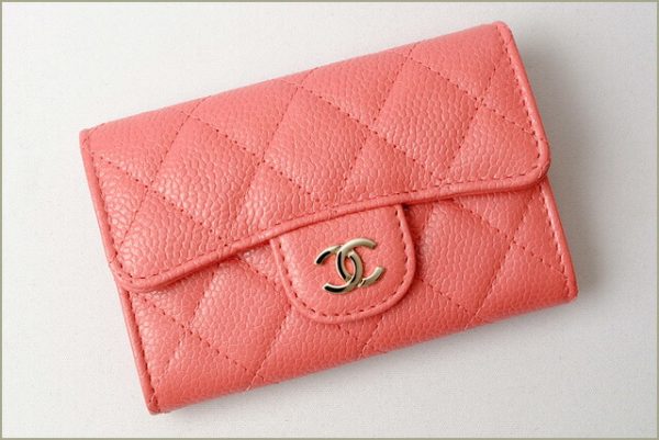 c 18 m3 2 CHANEL Coin Case Caviar Pink