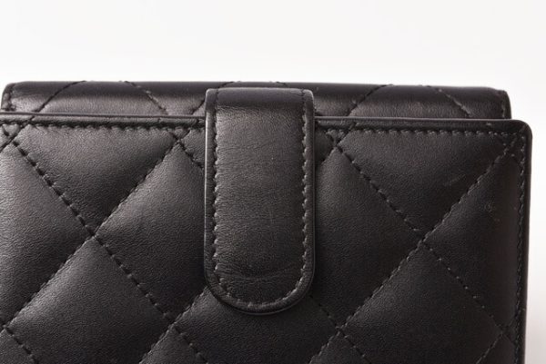 c 19 064 4 CHANEL Wallet Cambon Black