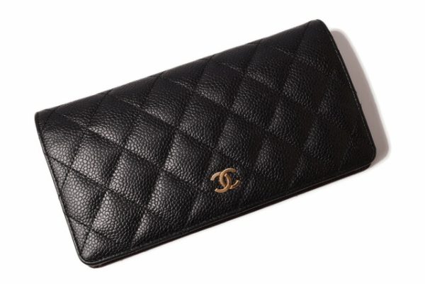 c 19 065 2 Chanel Long Wallet Timeless Matelasse Caviar Skin Black Bordeaux