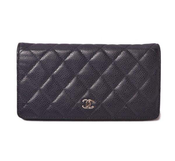 c 19 069 1 CHANEL Long Wallet Matelasse Blue