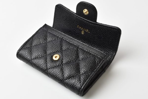 c 19 102 5 CHANEL Coin Case Caviar Black