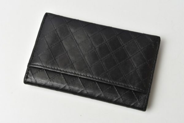 c 200915 12 3 CHANEL Card Case Camellia Black