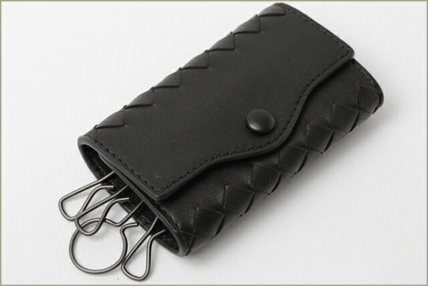 co bv 048 4 Bottega Veneta Key Case Intrecciato Nappa Black