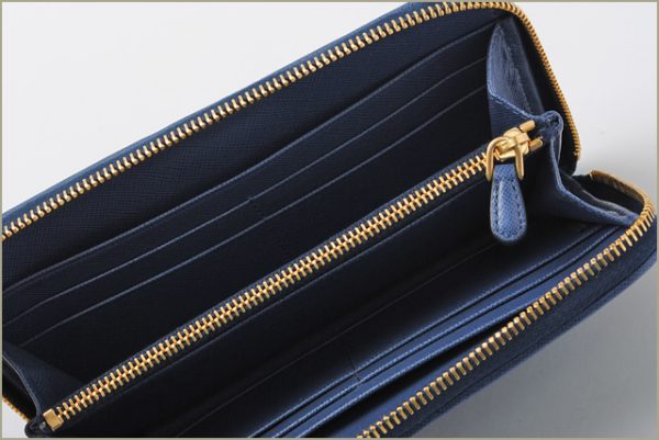 co p 039 3 Prada Long Wallet Saffiano Quilted Bag Blue