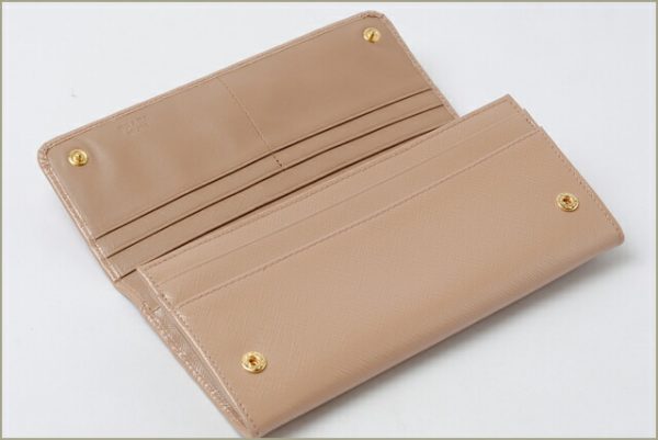 co p 074 3 Prada Long Wallet Saffiano Vernic Bag Beige