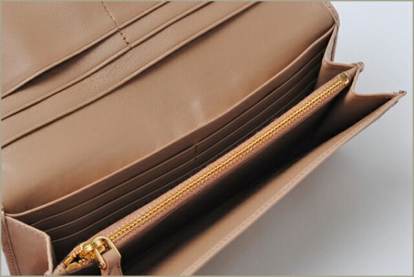 co p 074 4 Prada Long Wallet Saffiano Vernic Bag Beige