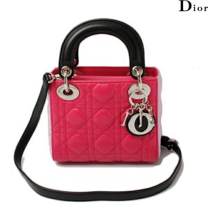 d 004 15 1 Salvatore Ferragamo Acorn Crossbody Shoulder Bag