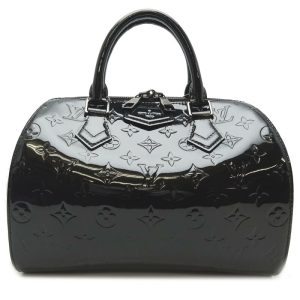 dh61778 1 CHANEL Tote Bag Chain Quilted Black