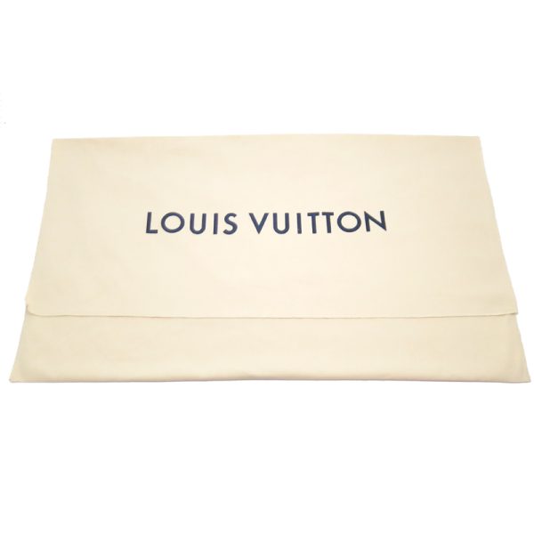 dh63253 10 Louis Vuitton Neverfull MM Tufted Monogram Tote Bag White Black