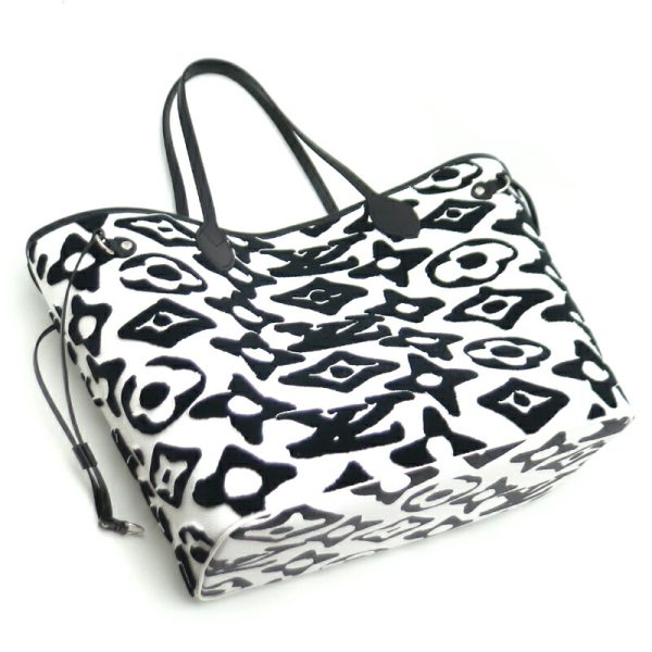 dh63253 3 Louis Vuitton Neverfull MM Tufted Monogram Tote Bag White Black