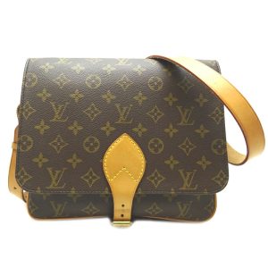 dh63452 1 Louis Vuitton Monogram Round Zipper Long Wallet