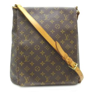 dh65522 1 Louis Vuitton Damier Parioli PM Tote Bag