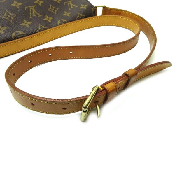 dh65522 5 Louis Vuitton Musette Monogram Shoulder Bag Brown