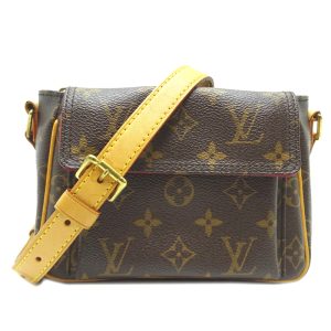 dh65528 1 Louis Vuitton Looping GM Monogram Shoulder Bag Brown