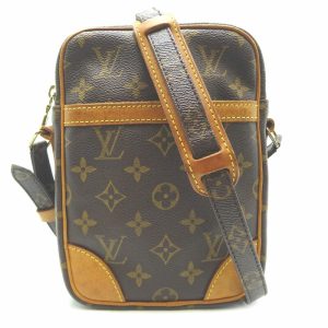 dh67339 1 Louis Vuitton Pochette Twin GM Monogram Shoulder Bag Brown