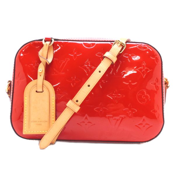 dh68773 01 Louis Vuitton Vernis Santa Monica Shoulder Bag Red