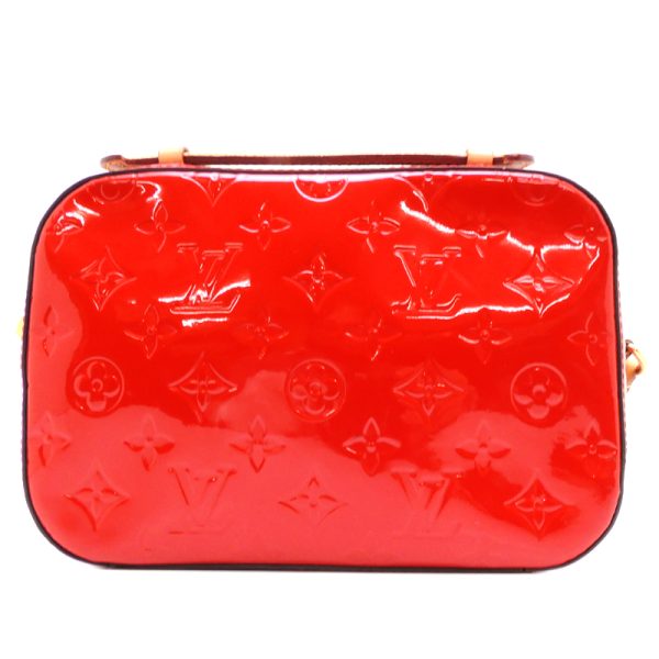 dh68773 02 Louis Vuitton Vernis Santa Monica Shoulder Bag Red