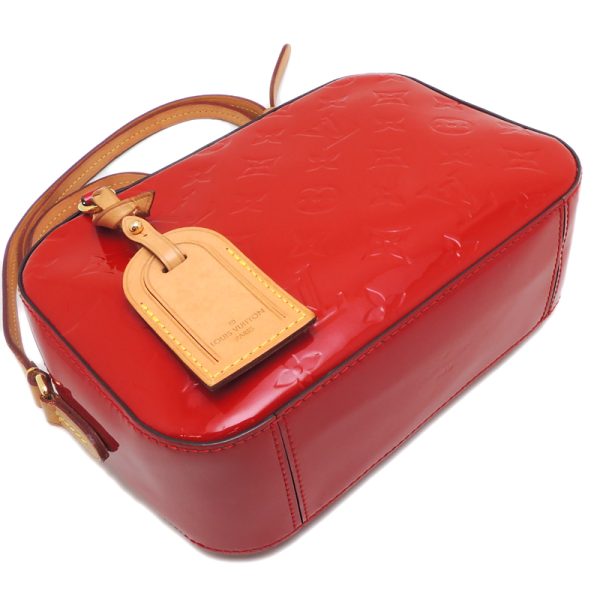 dh68773 03 Louis Vuitton Vernis Santa Monica Shoulder Bag Red