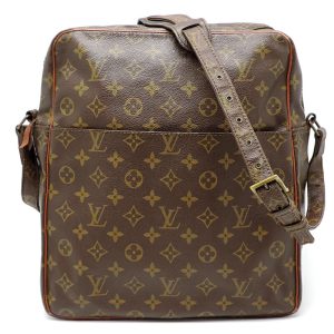 dh69528 1 Louis Vuitton Ludlow Coin Case Monogram Brown