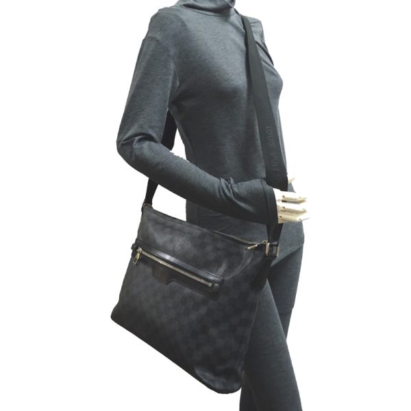 dh70184 8 Louis Vuitton Mick MM Damier Graphite Shoulder Bag Black