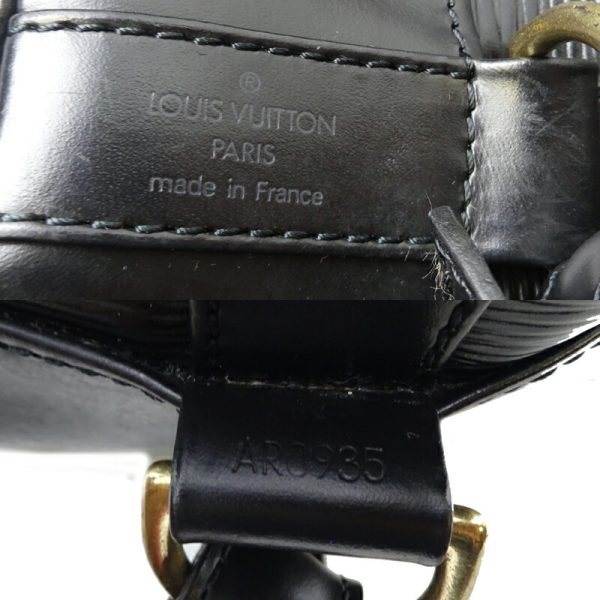 dh70582 7 Louis Vuitton Randonnée PM Epi Shoulder Bag Black