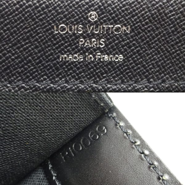 dh70617 7 Louis Vuitton Robusto 2 Taiga Bag Black