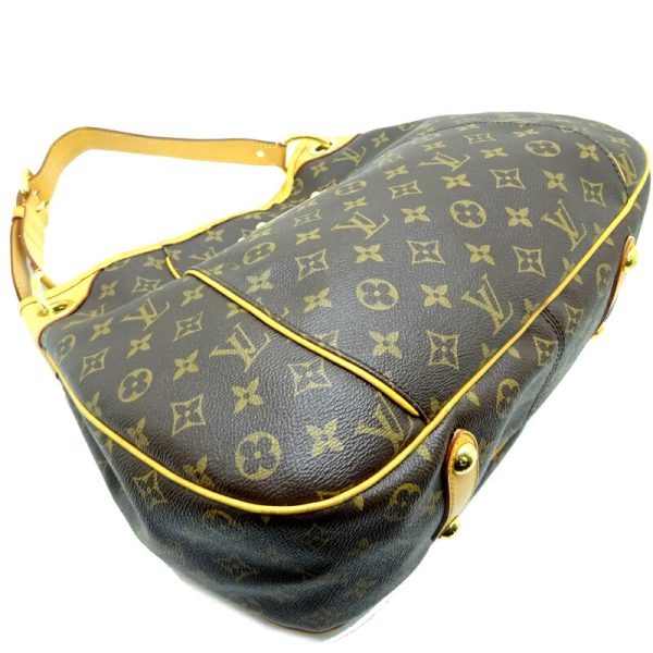 dh71728 3 Louis Vuitton Galliera PM Monogram Shoulder Bag Brown