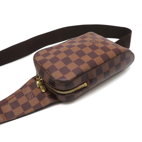 dh78813 3 Louis Vuitton Geronimos Damier Body Bag Brown