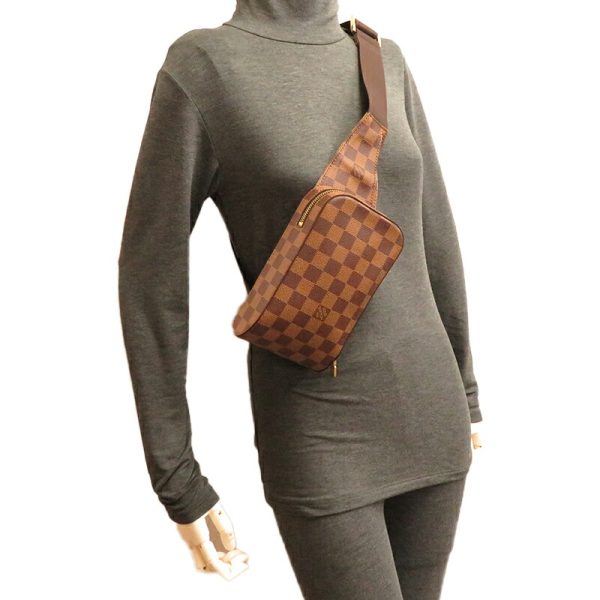 dh79129 9 Louis Vuitton Geronimos Damier Body Bag Brown