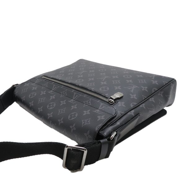 dh79640 4 Louis Vuitton District MM NM Monogram Eclipse Shoulder Bag Black