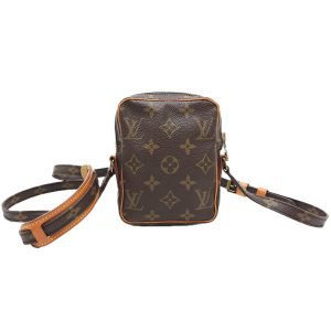 dh79797 1 Louis Vuitton Tote Bag Lock Me Cover Noir