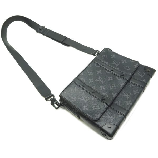 dh79896 3 Louis Vuitton Trunk Messenger PM Shoulder Bag Black