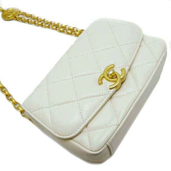 dh80160 3 Chanel Matelasse CC Coin Flap Chain Lambskin Shoulder Bag White