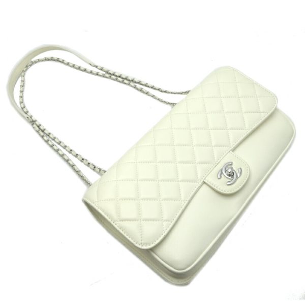 dh80244 3 Chanel Matelasse Chain Lambskin Shoulder Bag White