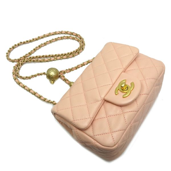 dh80511 3 Chanel Mini Matelasse Chain Lambskin Shoulder Bag Pink